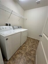 10719 Azure Ocean Ave in Las Vegas, NV - Building Photo - Building Photo