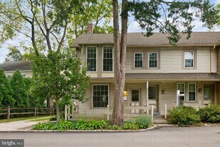 1109 Youngs Ford Rd in Gladwyne, PA - Building Photo
