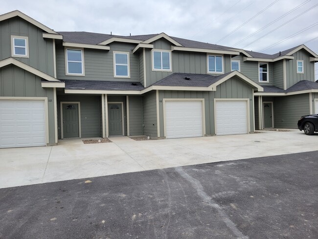 property at 9511 Apple Ridge Ln