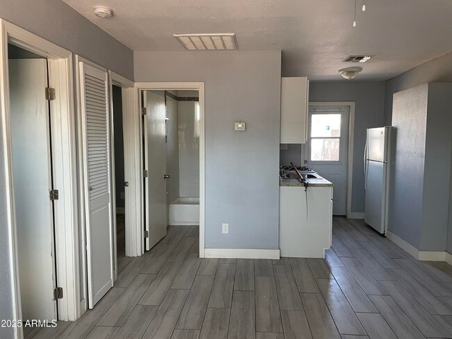 6801 E Avalon Dr in Scottsdale, AZ - Building Photo - Building Photo
