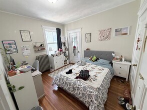 79 College Ave, Unit 1 in Somerville, MA - Building Photo - Building Photo