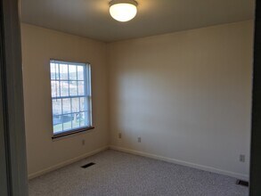 1198 Bloom Rd, Unit 1198 in Danville, PA - Building Photo - Building Photo