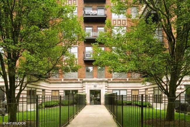 property at 4537 S Drexel Blvd