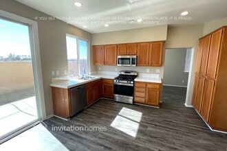 29623 Camino Cristal in Menifee, CA - Foto de edificio - Building Photo