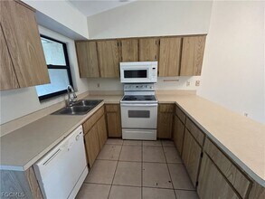 17380 W Carnegie Cir in Ft. Myers, FL - Building Photo - Building Photo