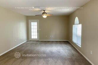 2005 Elmhurst Ln in Mascotte, FL - Building Photo - Building Photo