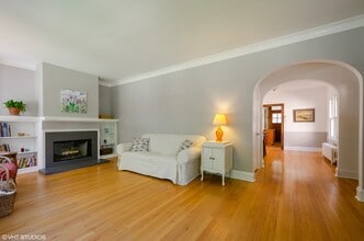 3016 Thayer St in Evanston, IL - Building Photo - Building Photo