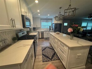 7504 Grand Blvd in Port Richey, FL - Building Photo - Building Photo