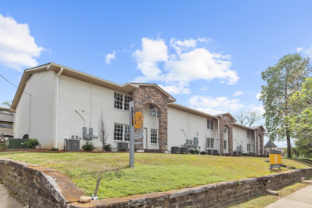 Clairview Apartments in Birmingham, AL - Building Photo