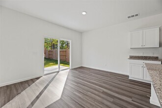 18829 Lucas Michael Wy in New Caney, TX - Building Photo - Building Photo