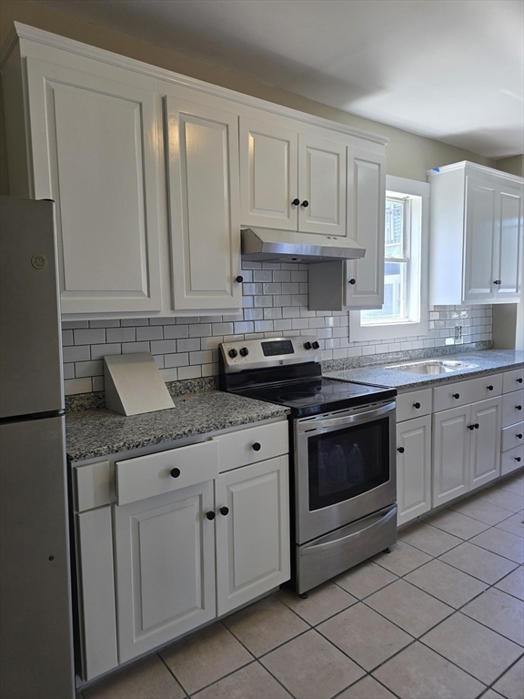 139 Timson St in Lynn, MA - Building Photo - Building Photo