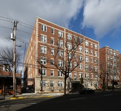 Howe Place Apartments in New Haven, CT - Foto de edificio - Building Photo