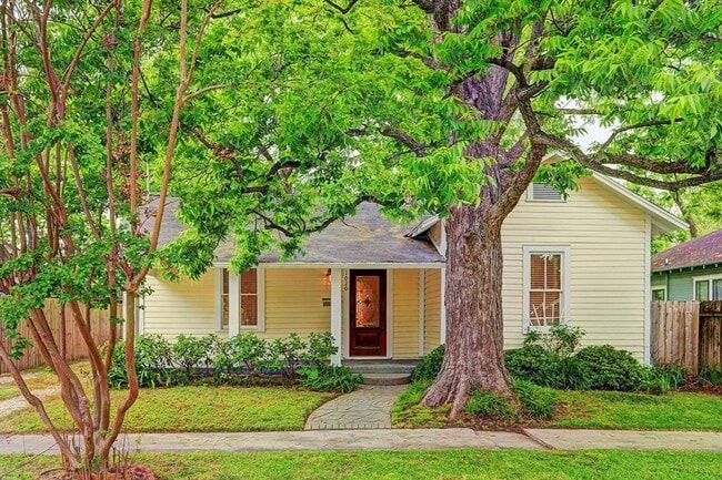 property at 1020 Louise St