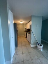 15 North Beacon St, Unit 803 in Boston, MA - Building Photo - Building Photo