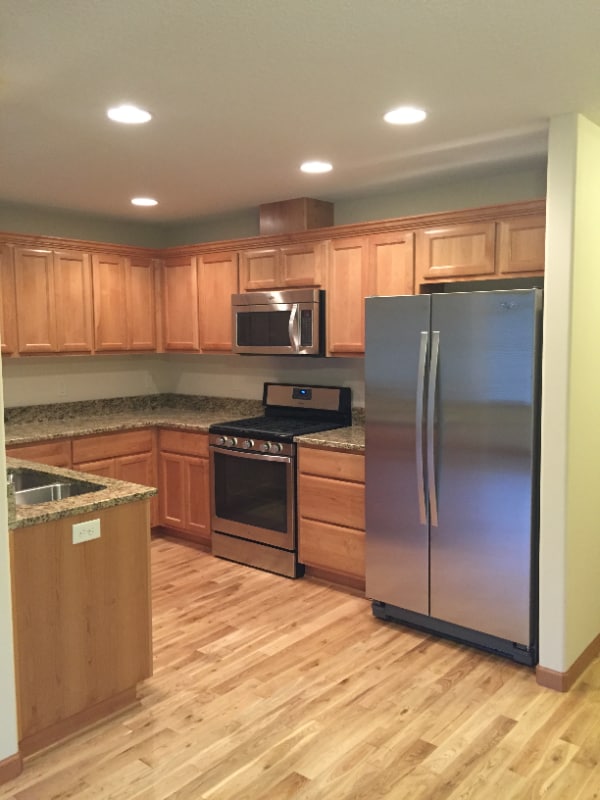 1070 Klaskanine Ave in Astoria, OR - Foto de edificio - Building Photo