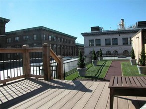 308 W 8th St-Unit -304 in Kansas City, MO - Building Photo - Building Photo