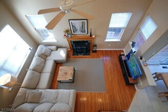 38 Honeyman Rd in Bernards, NJ - Building Photo - Building Photo