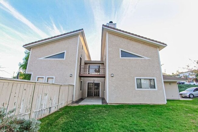 20351 Harvard Way in Riverside, CA - Building Photo - Building Photo