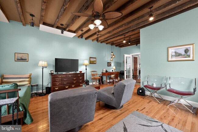 2100 E Dauphin St in Philadelphia, PA - Building Photo - Building Photo