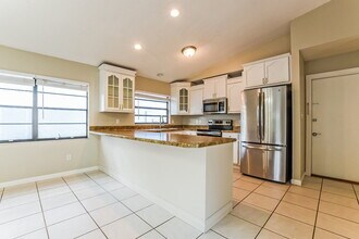 1409 Bridlebrook Dr in Casselberry, FL - Building Photo - Building Photo