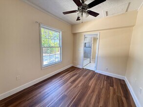 3817 Rilma Ave in Sarasota, FL - Building Photo - Building Photo
