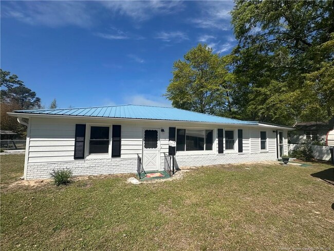 property at 410 W 6th Ave