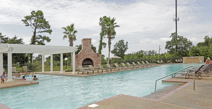 Arbor Station Apartments in Long Beach, MS - Foto de edificio - Building Photo