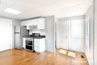 613 Davis St in Kalamazoo, MI - Building Photo - Building Photo