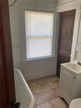 186 Spruce Ave, Unit 120 Pioneer Rooms in Rochester, NY - Building Photo - Building Photo