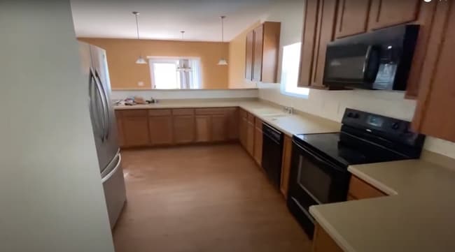 Room in House on Genlee Dr in Durham, NC - Building Photo - Building Photo