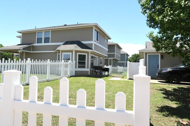 500 Rolling Oak Dr in Round Rock, TX - Building Photo - Building Photo