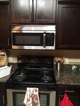 940 S National Ave in Springfield, MO - Building Photo - Building Photo