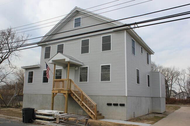 20 Main St in Port Monmouth, NJ - Building Photo - Building Photo