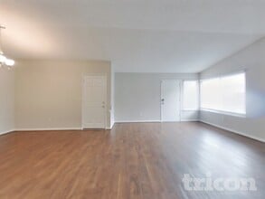 8626 Danridge Dr in Sacramento, CA - Building Photo - Building Photo