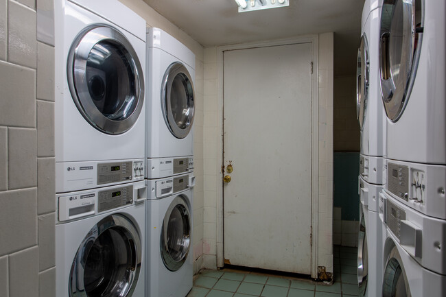 Catalina Apartments in Houston, TX - Building Photo - Interior Photo