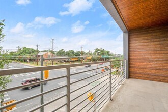 4361 S Congress Ave in Austin, TX - Building Photo - Building Photo