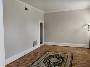 903 Ridge Rd in Wilmette, IL - Building Photo - Building Photo