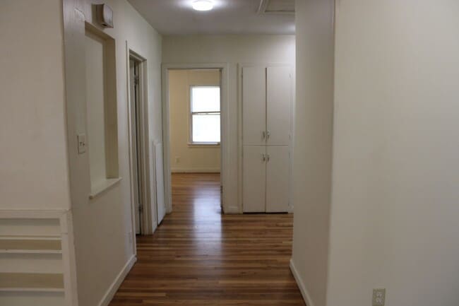 908 Kearney St in Manhattan, KS - Building Photo - Building Photo