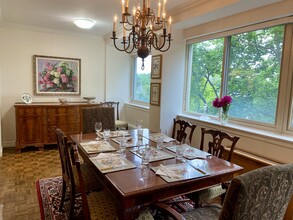 4444 Sherbrooke O in Westmount, QC - Building Photo - Building Photo