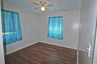 53 Holly Ave in Crawfordville, FL - Building Photo - Building Photo