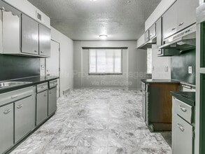 249 NW 82nd St in Oklahoma City, OK - Building Photo - Building Photo
