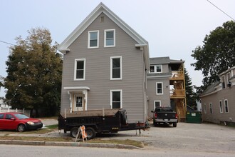 17 James St in Auburn, ME - Building Photo - Building Photo