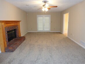 48 Cambridge Ct in Douglasville, GA - Building Photo - Building Photo