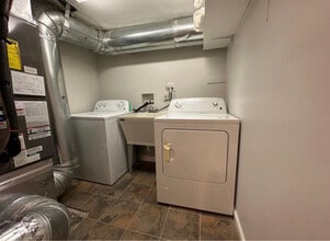 32 Hazel St, Unit #1 in Clifton, NJ - Building Photo - Building Photo