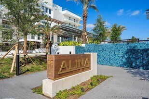 200 SE Mizner Blvd in Boca Raton, FL - Building Photo