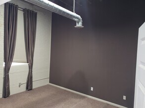 100 S Huron St, Unit 8A in Toledo, OH - Building Photo - Building Photo
