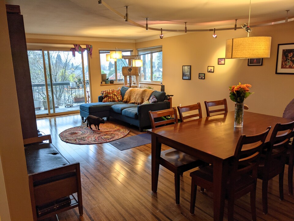 732 11th Ave, E., Unit #206 in Seattle, WA - Foto de edificio