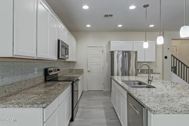 1564 W Redwood Ln in Phoenix, AZ - Building Photo - Building Photo