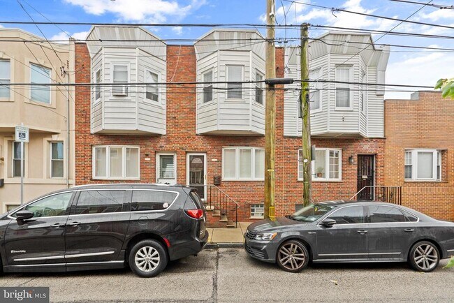 3207 Salmon St in Philadelphia, PA - Building Photo - Building Photo
