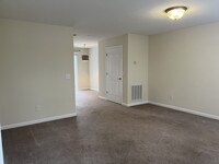 2121 S Greenwood Dr, Unit 201 photo'